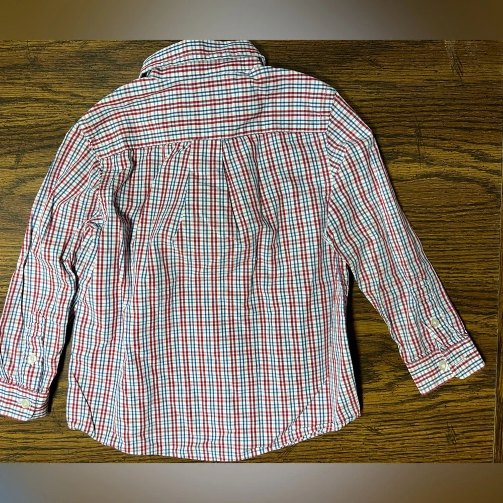 Vineyard Vines boys red checkered button down dress shirt 2T B1G1 50% off - Picture 3 of 3